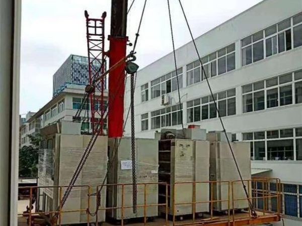 杭州市吊车电话_吊车租赁:吊车在停车时应注意